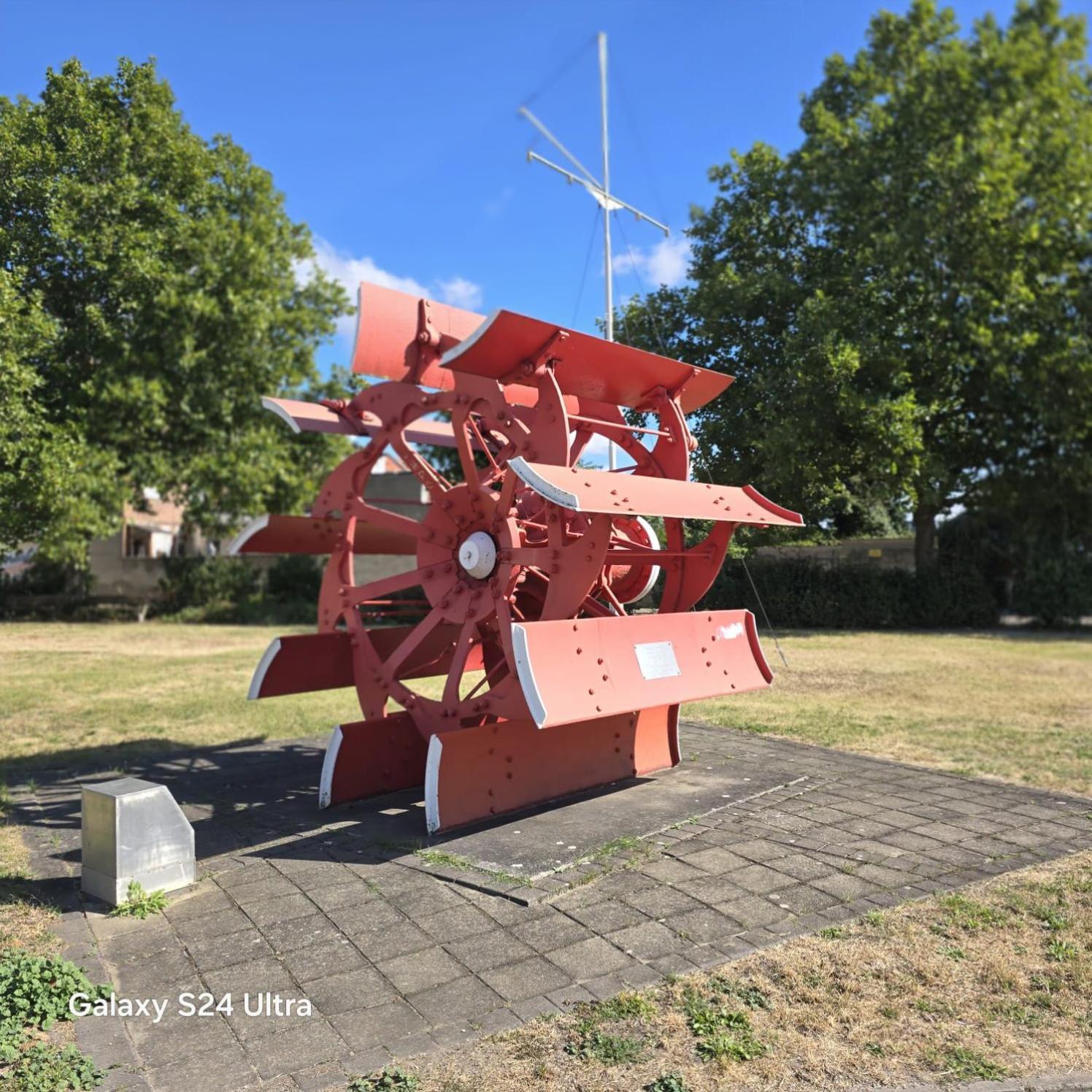 City Apart - Fewo Klimaanlage Whirpool Panoramafenster 5 Personen Kulturdenkmal Dessau-Rosslau 外观 照片